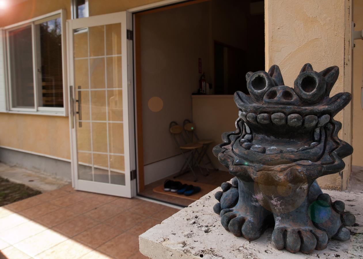 Ishigakijima Sunflower House Ishigaki  Bagian luar foto