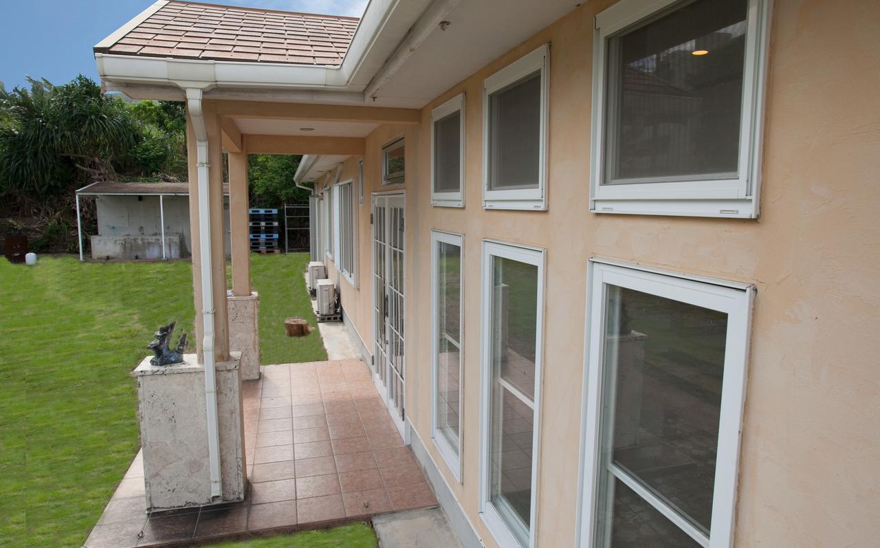 Ishigakijima Sunflower House Ishigaki  Bagian luar foto